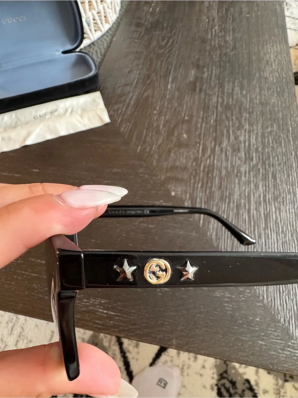 Gucci Black Sunglasses with Star detail on side - with Light Blue Case Interior - Picture 7 of 9